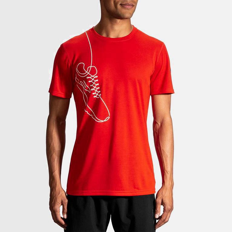 Brooks Distance Graphic Men's Short Sleeve Running Shirt UK Online - Red (ESNHA2784)